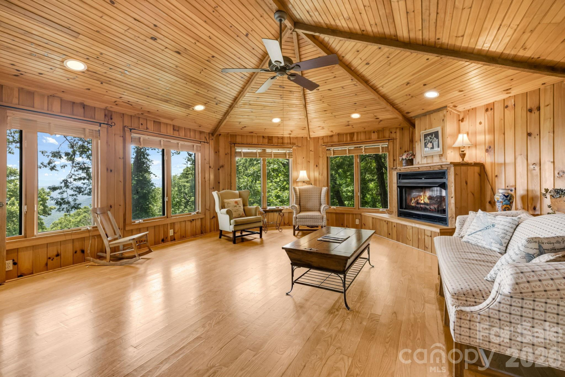 203 Laurel Lane - Photo 8