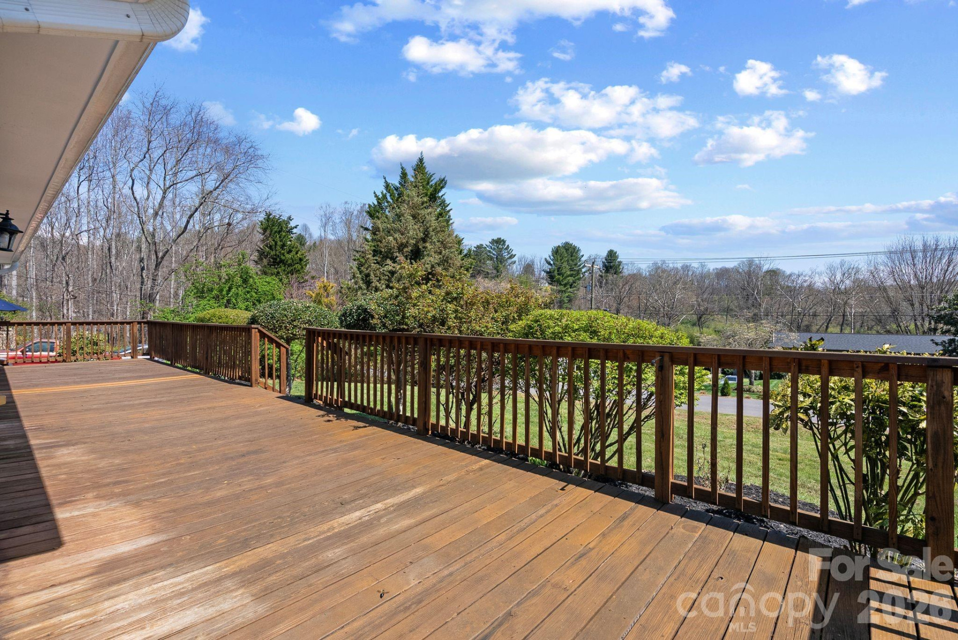 93 English Drive - Photo 2