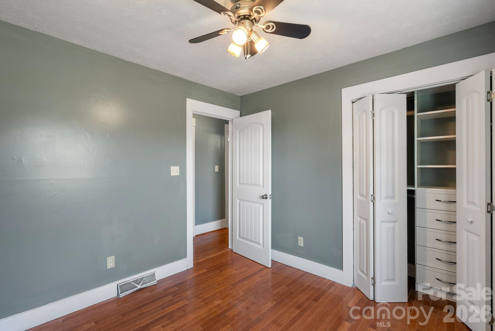 93 English Drive - Photo 14