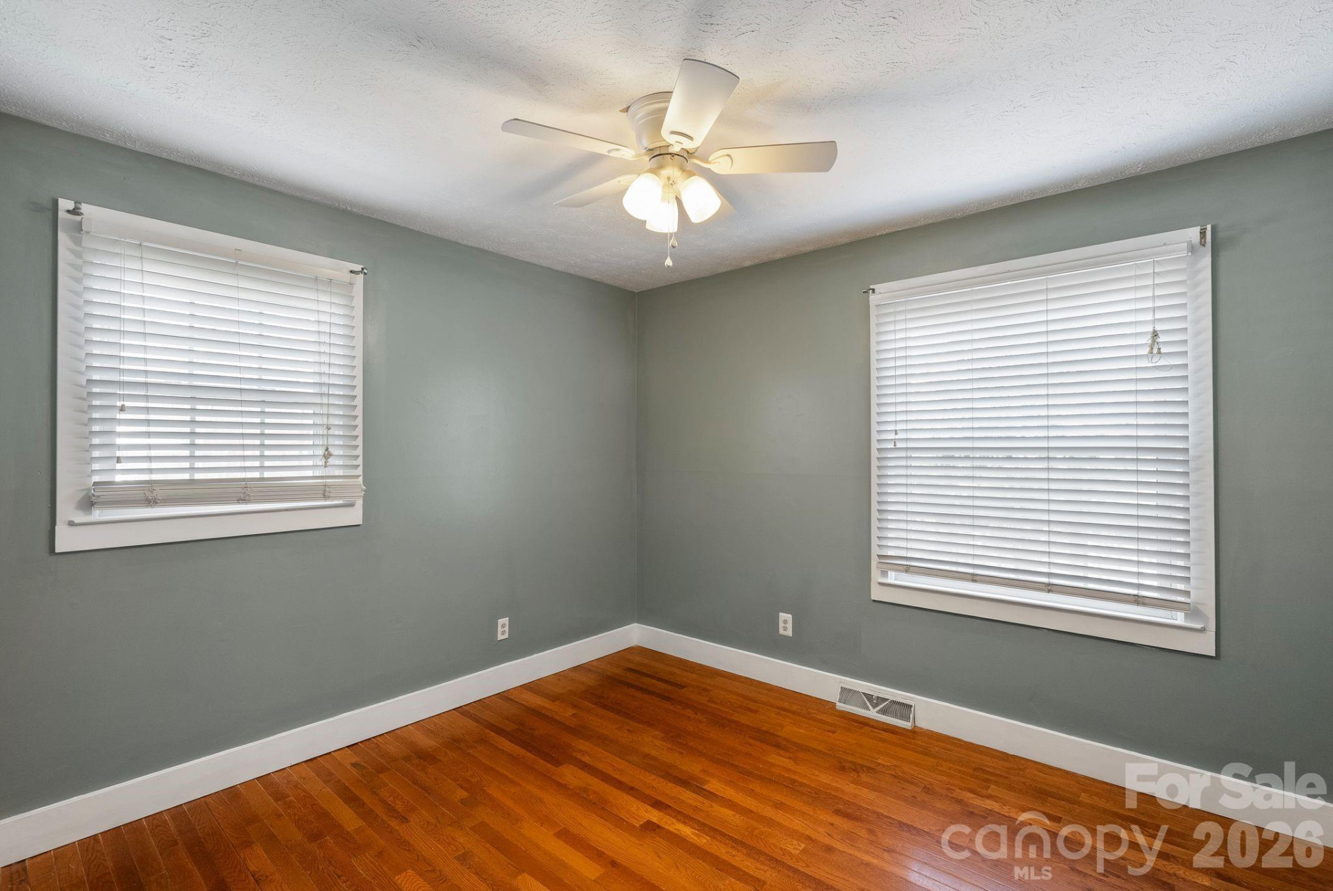 93 English Drive - Photo 15