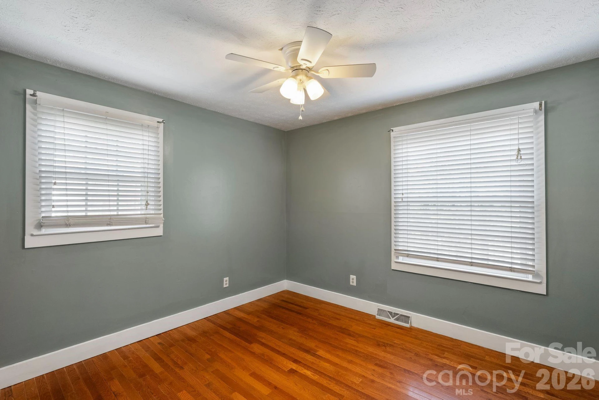 93 English Drive - Photo 15