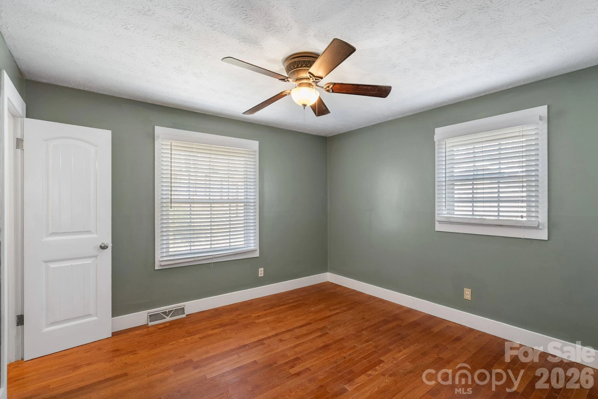93 English Drive - Photo 17