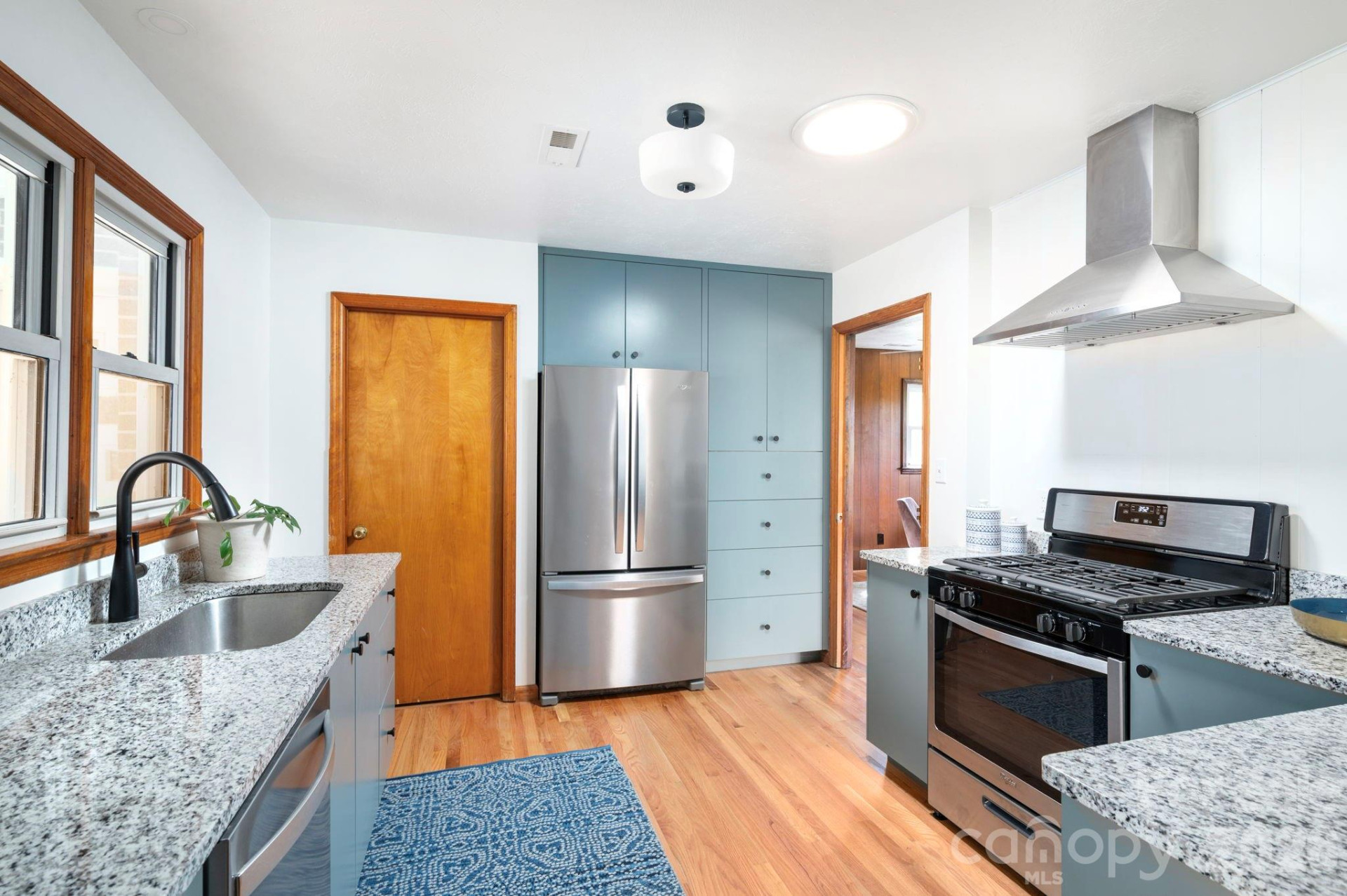 19 Wentworth Avenue - Photo 8