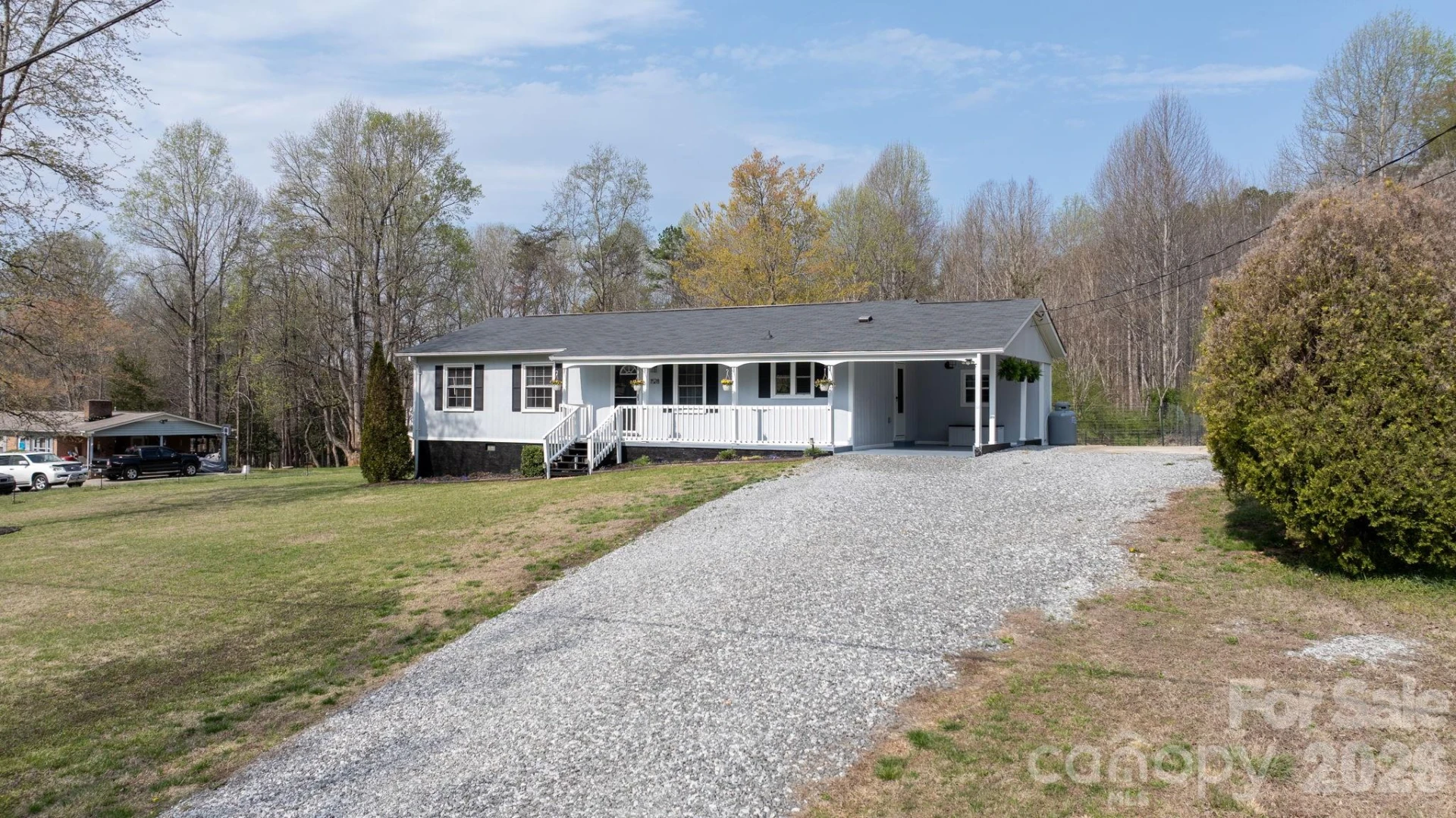 1528 Miller Hill Road - Photo 3