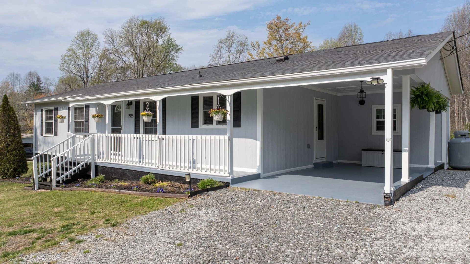 1528 Miller Hill Road - Photo 4