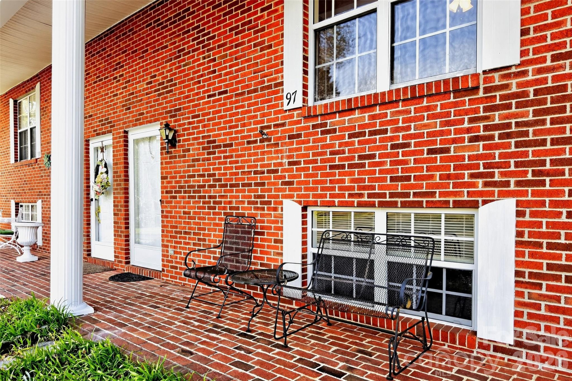 75 Laurelwood Drive #21/ 97