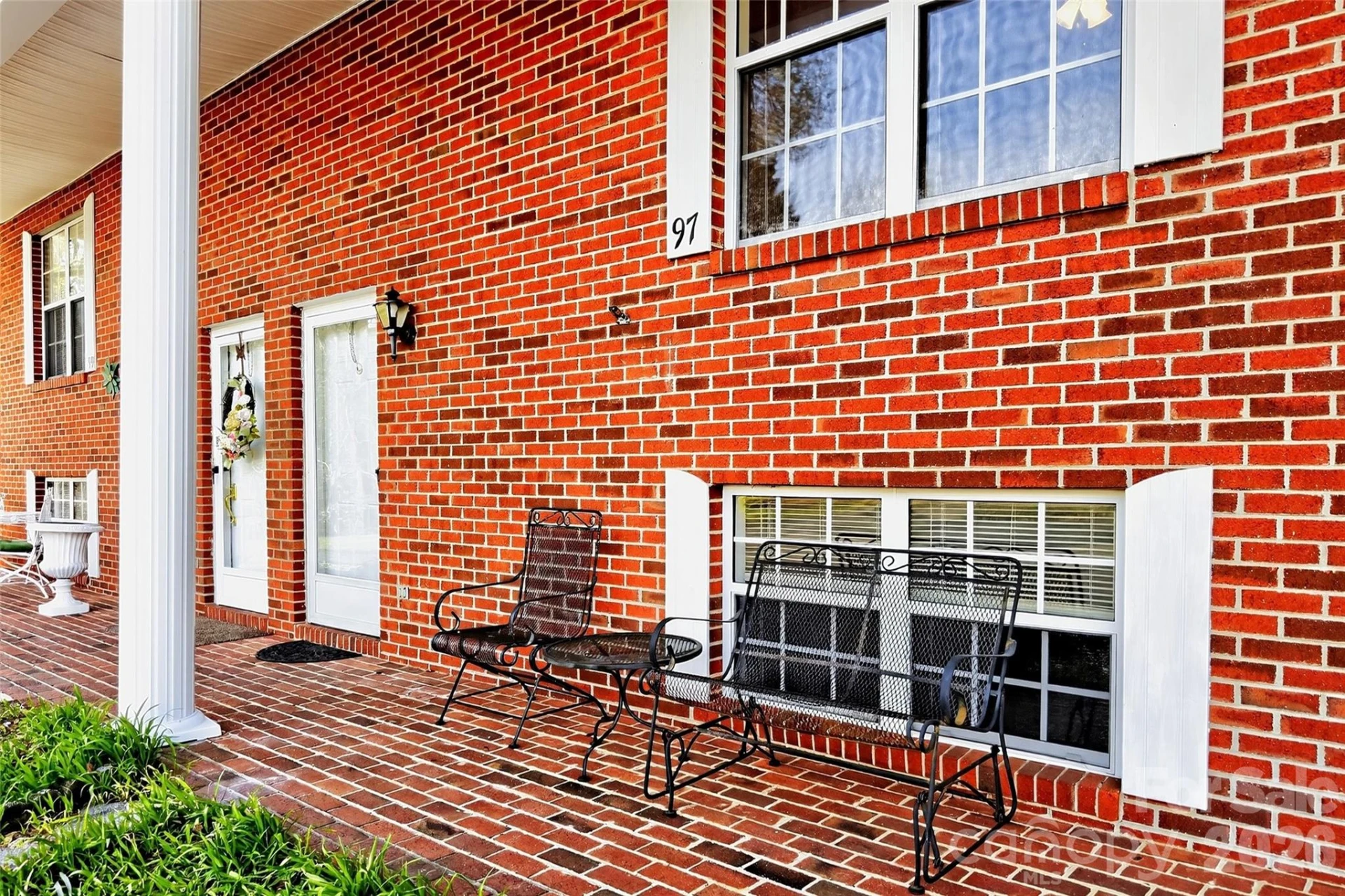 75 Laurelwood Drive #21/ 97
