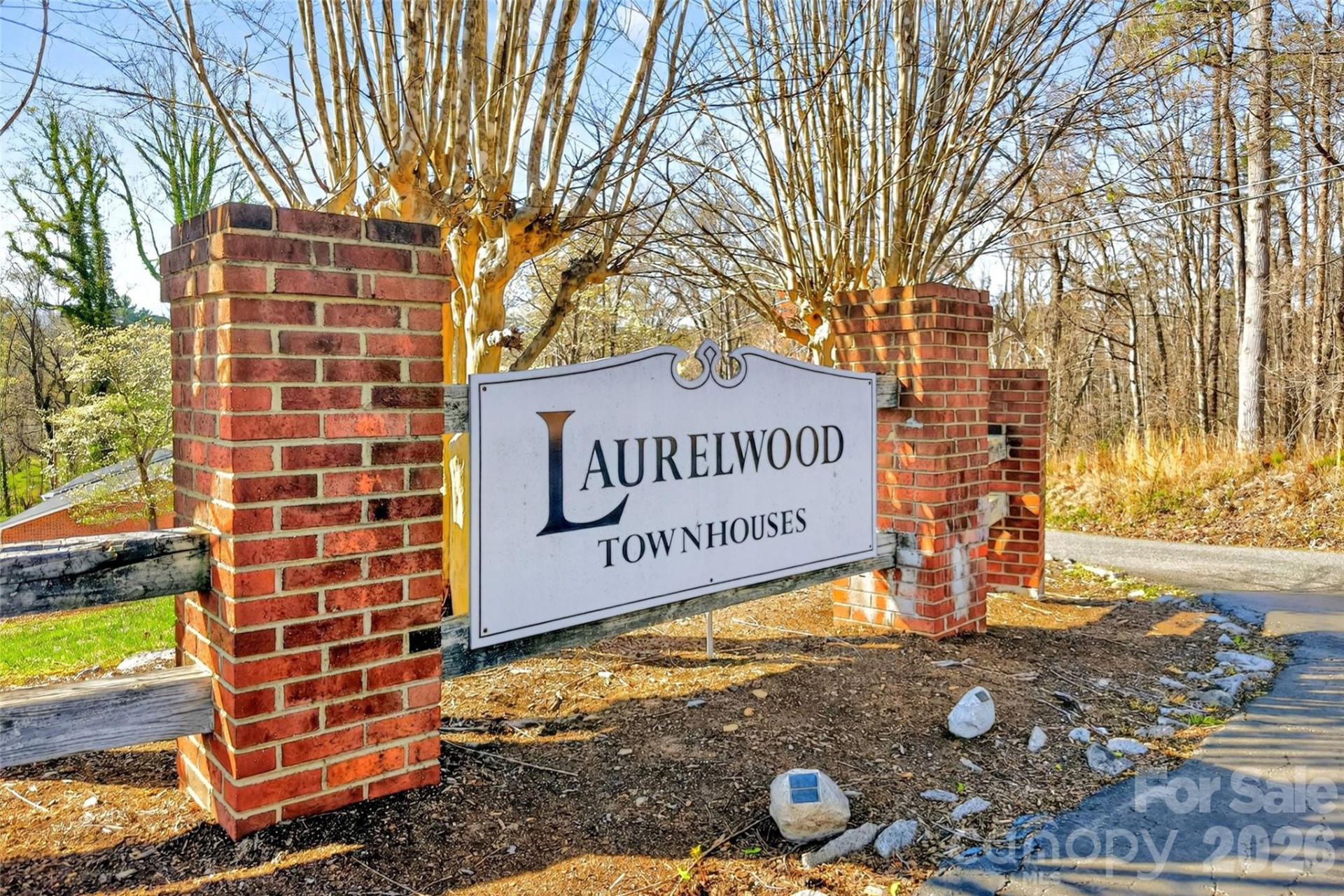 75 Laurelwood Drive #21/ 97 - Photo 2