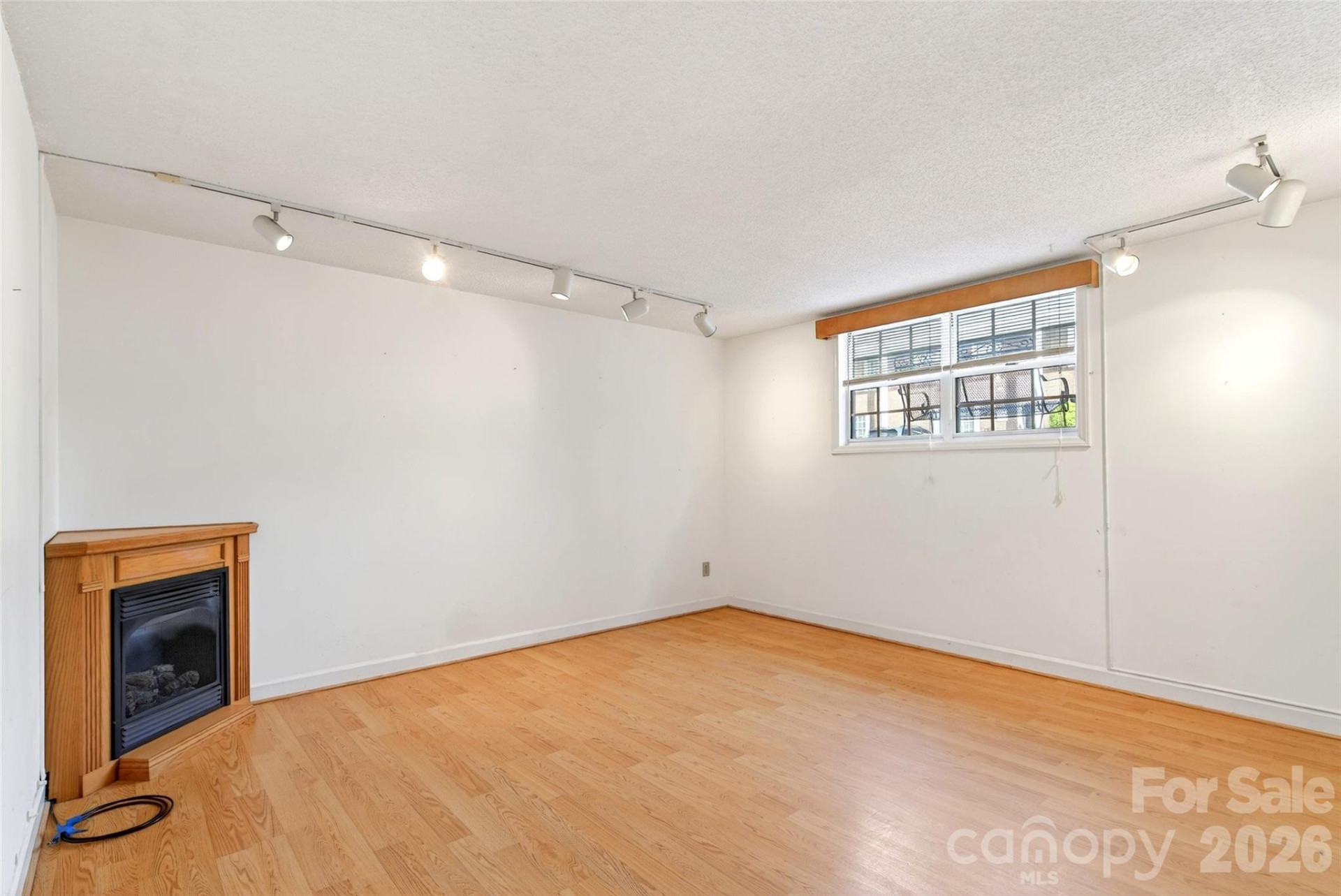 75 Laurelwood Drive #21/ 97 - Photo 11