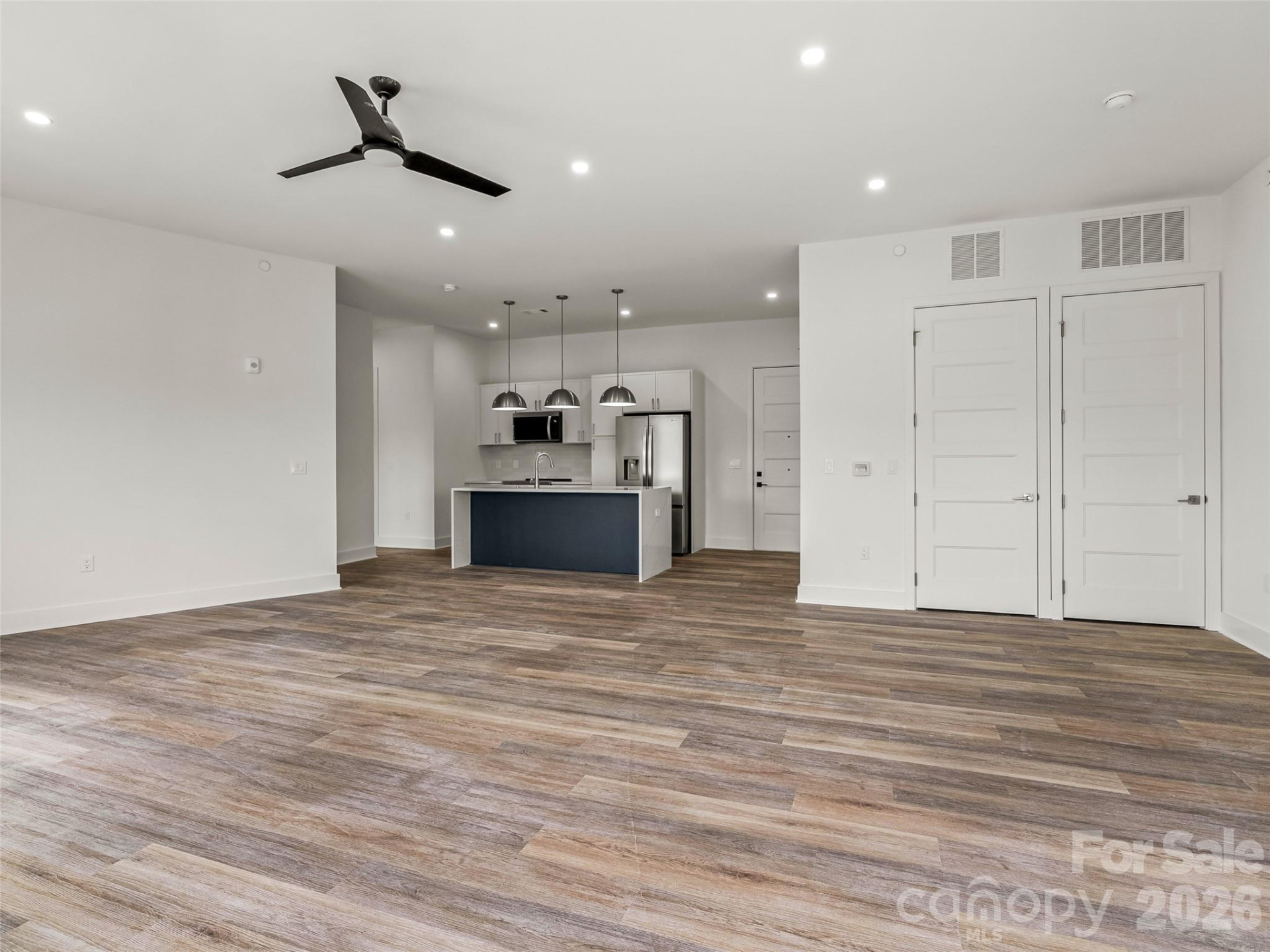 123 Haywood Street #305 - Photo 11