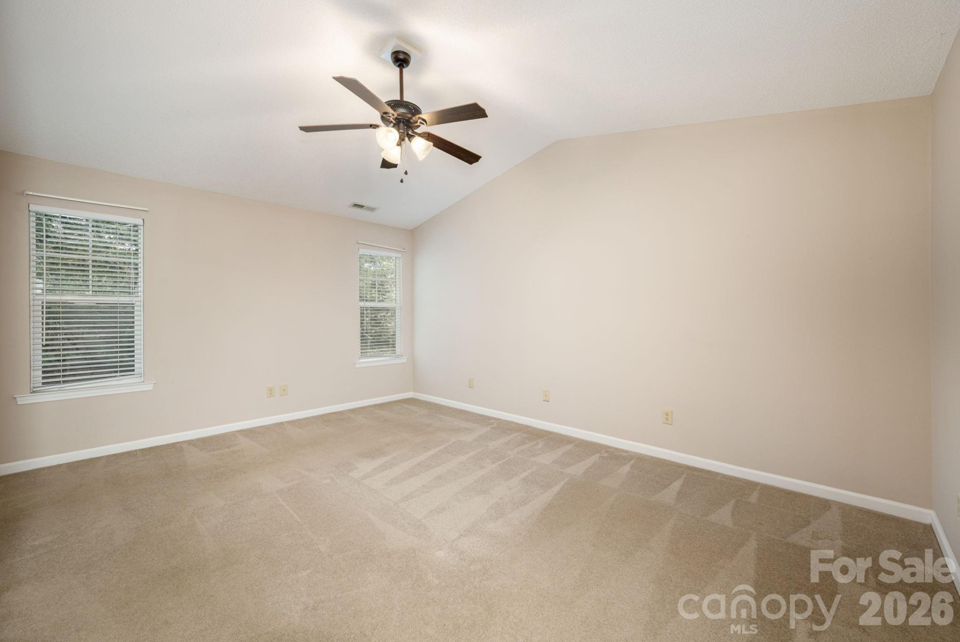 501 Fox Den Court - Photo 17