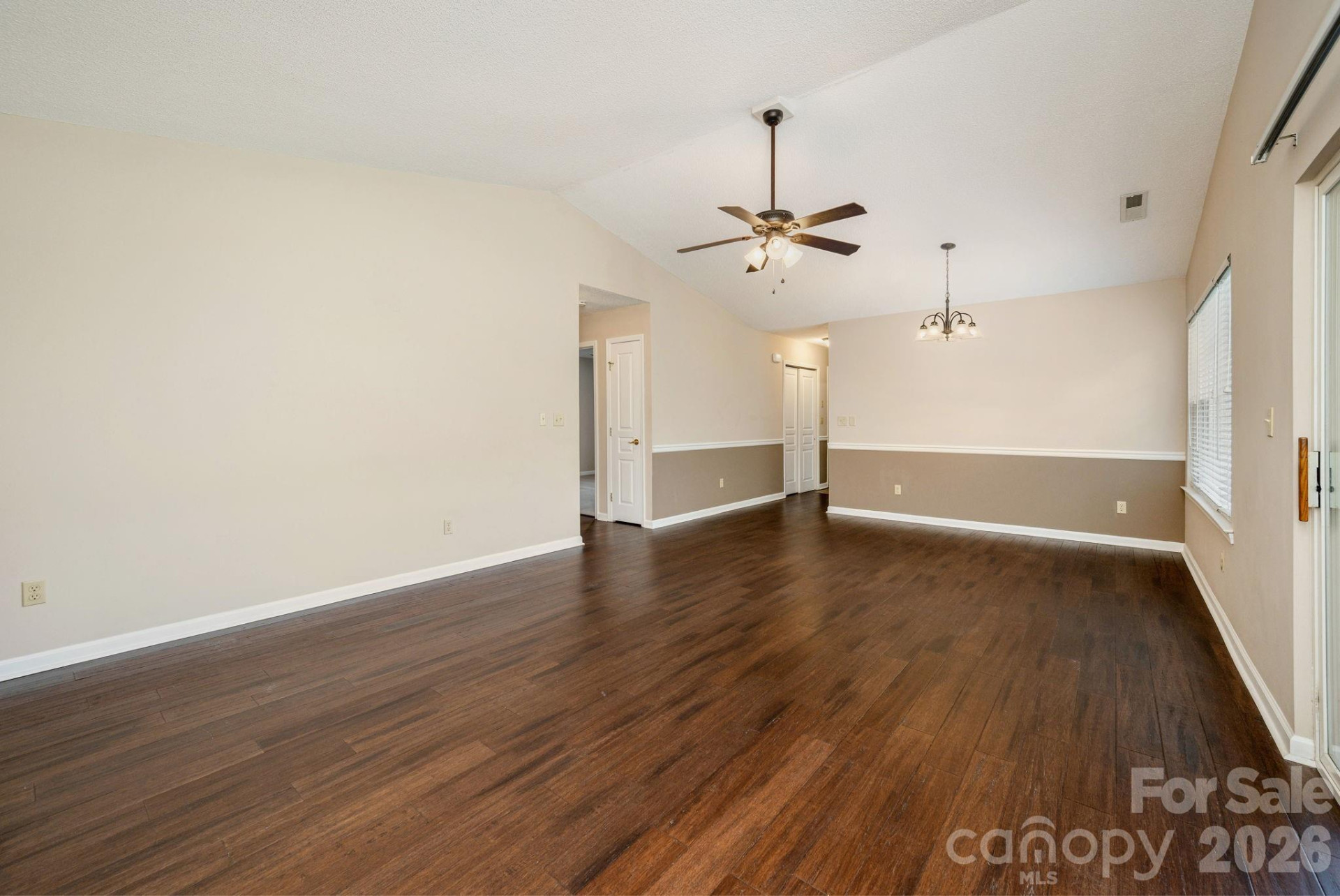 501 Fox Den Court - Photo 8