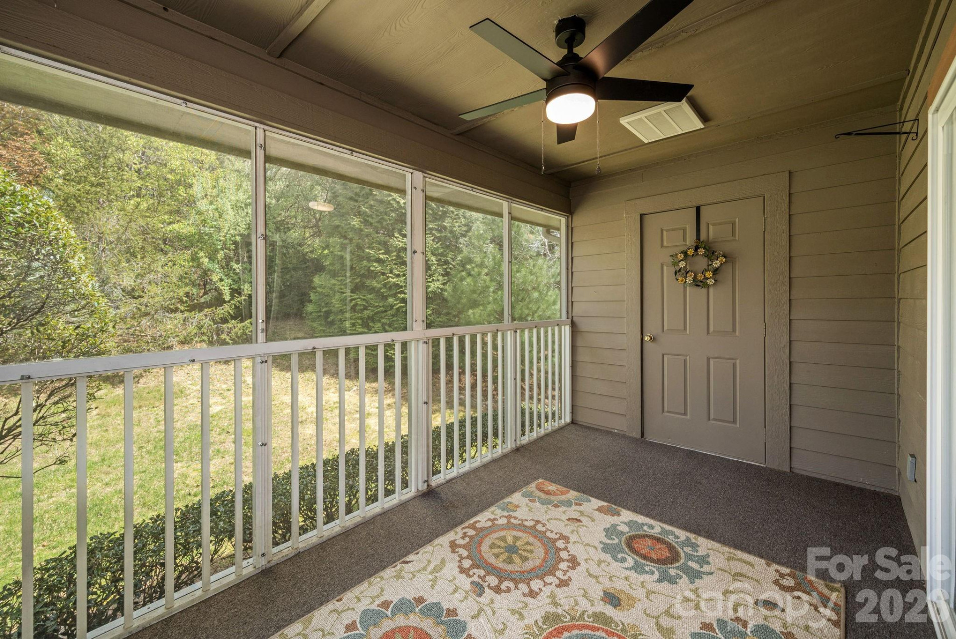 501 Fox Den Court - Photo 10