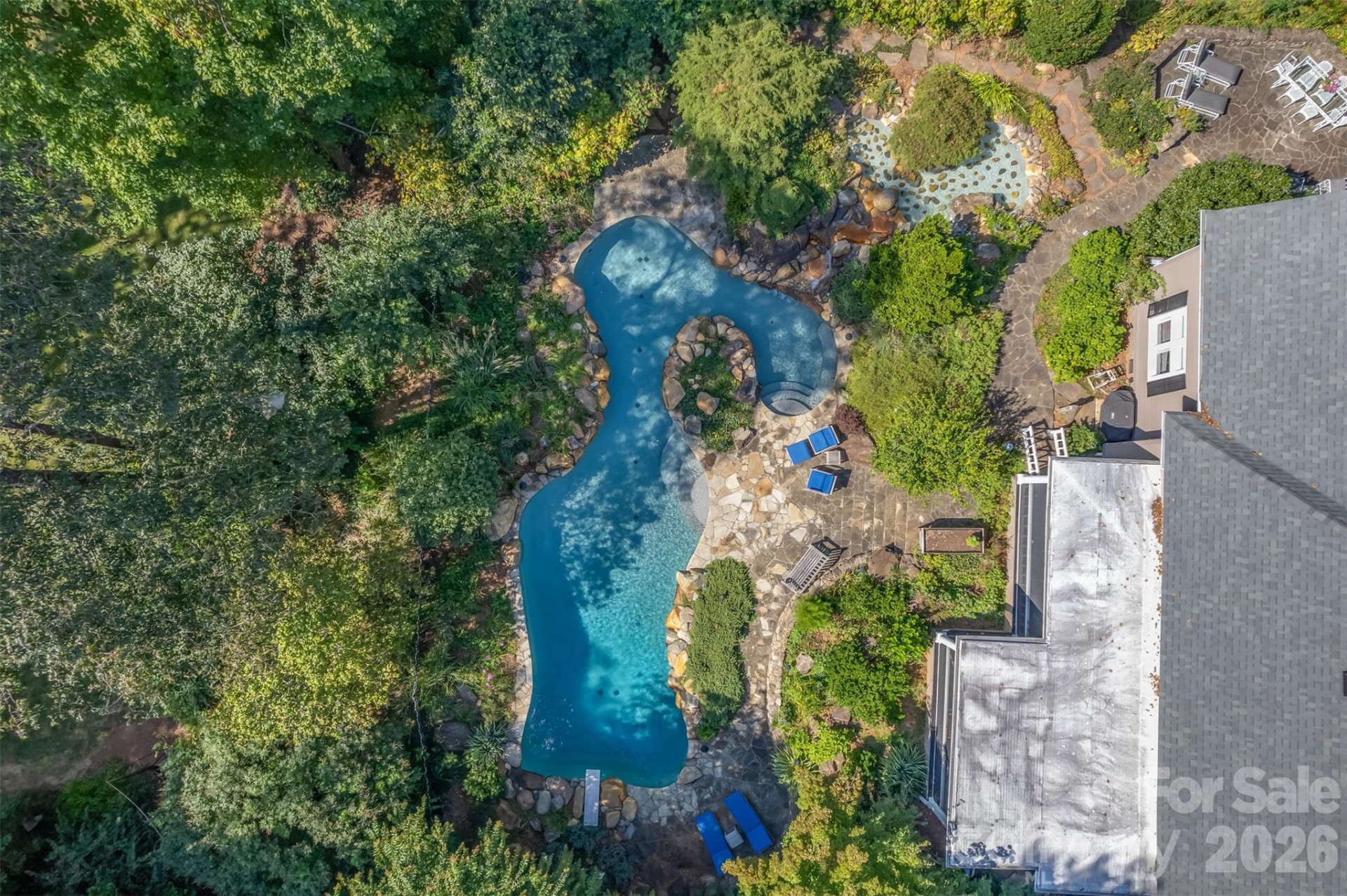 447 Washington Street - Photo 3