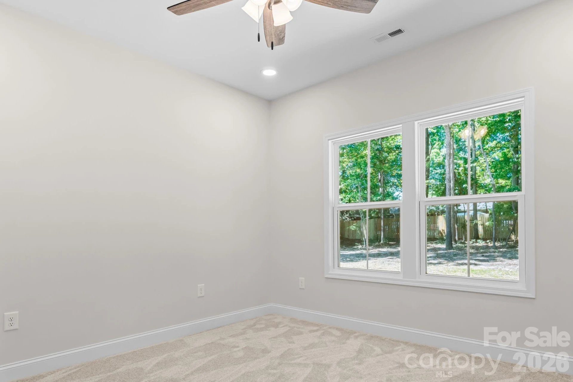 2123 Woodhurst Lane - Photo 11
