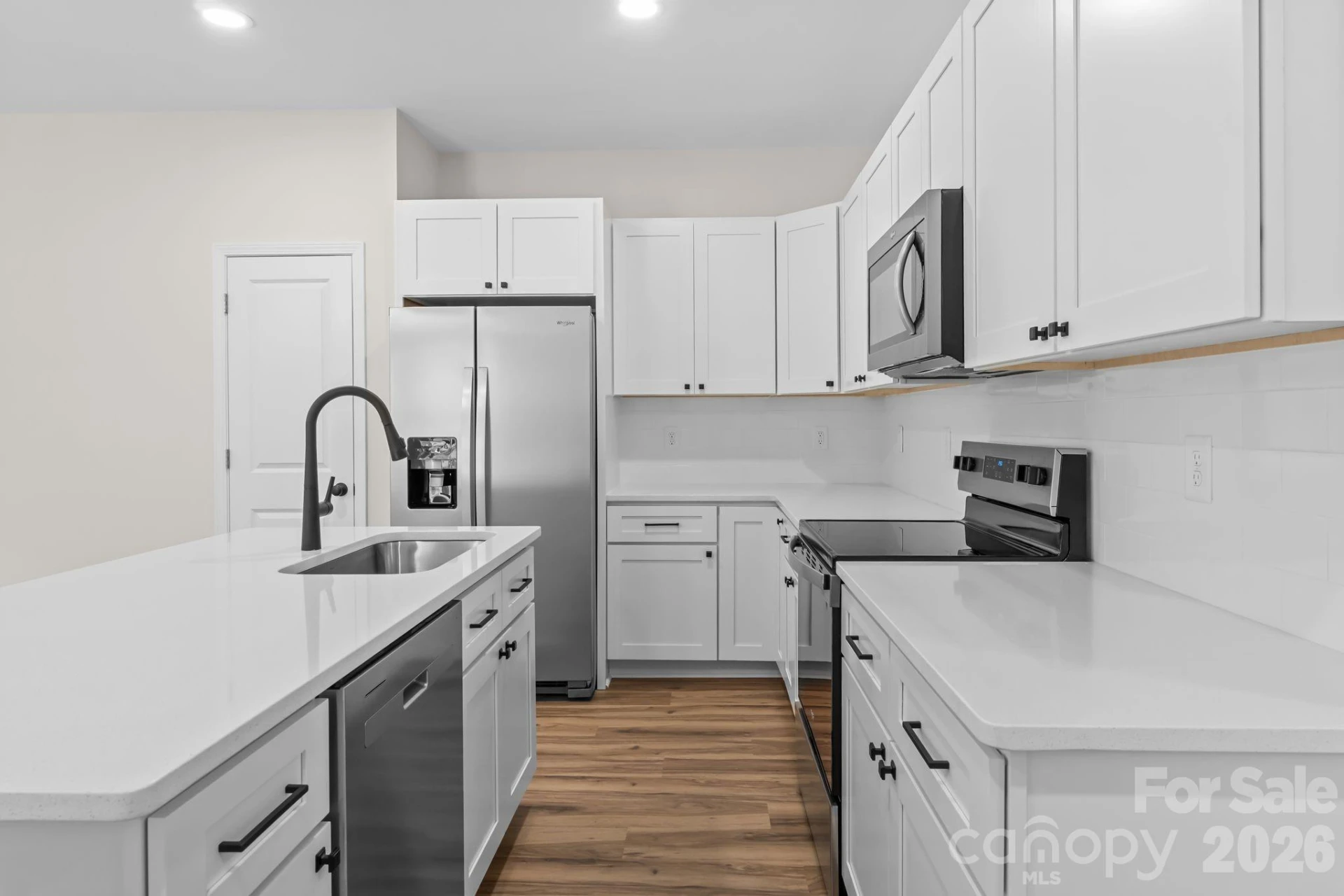 2123 Woodhurst Lane - Photo 4