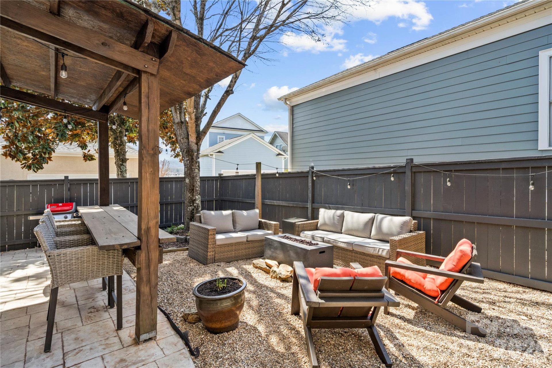 123 White Ash Drive - Photo 4