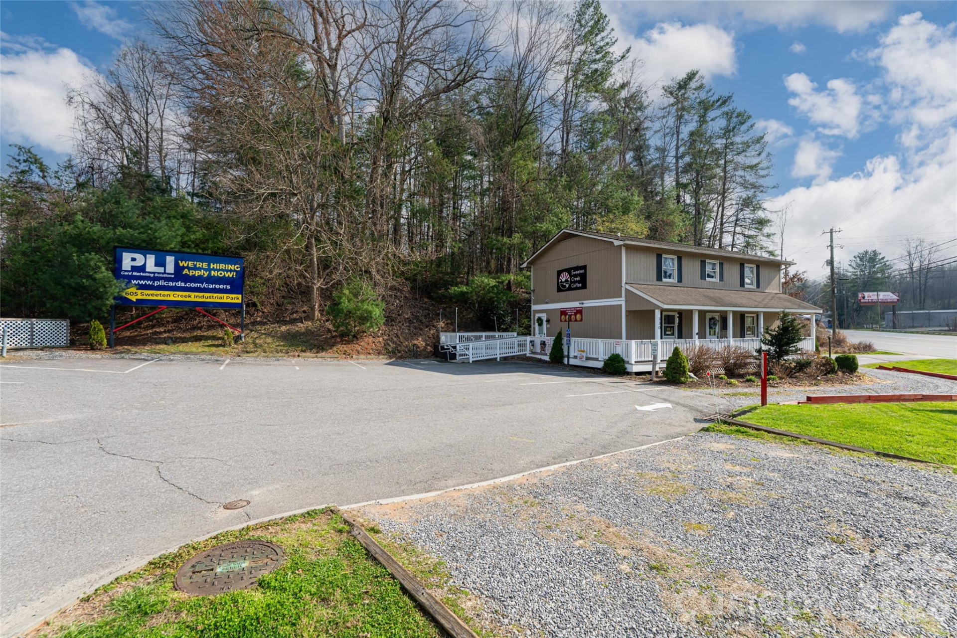 330 Sweeten Creek Road - Photo 6