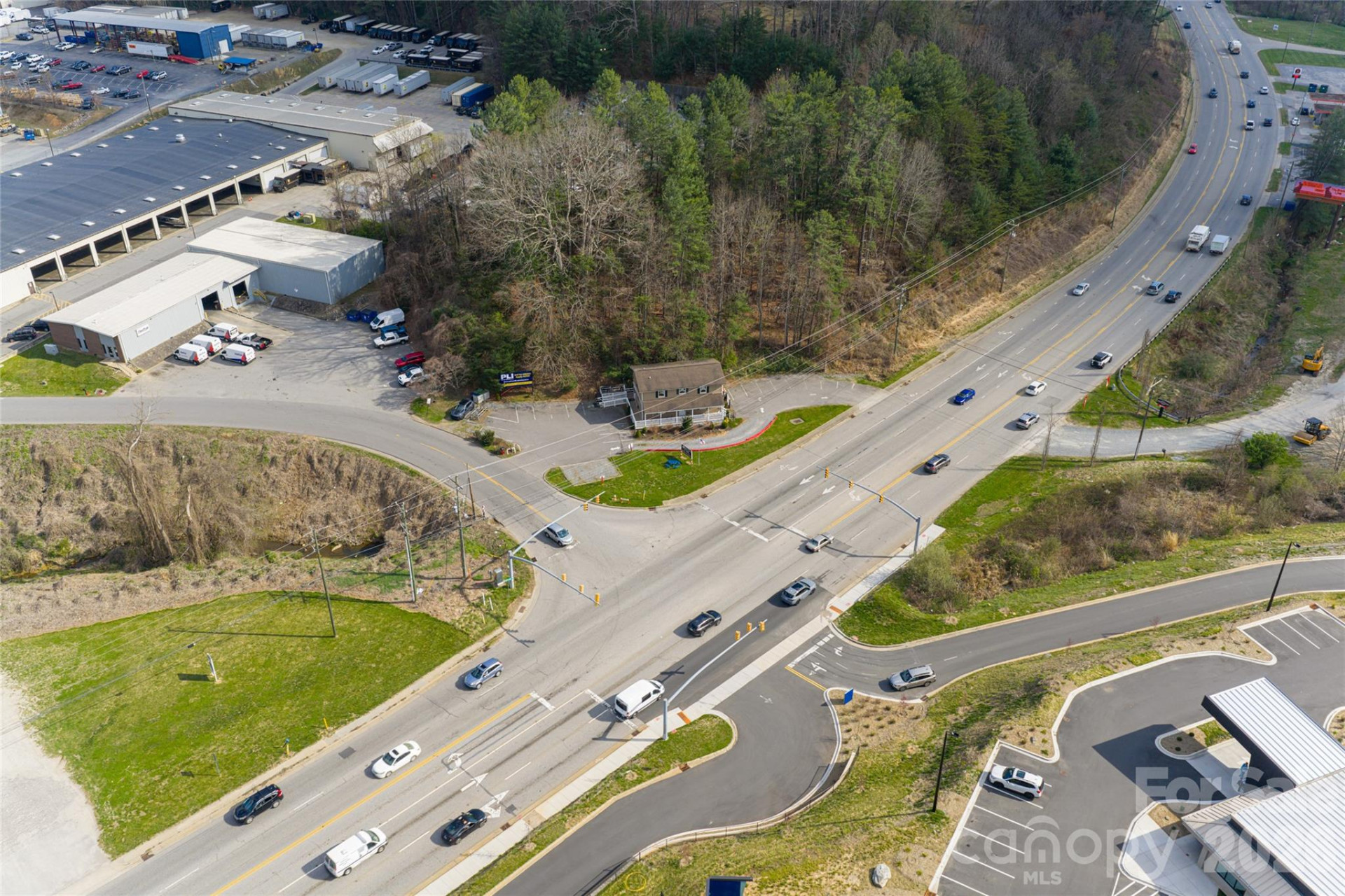 330 Sweeten Creek Road - Photo 8