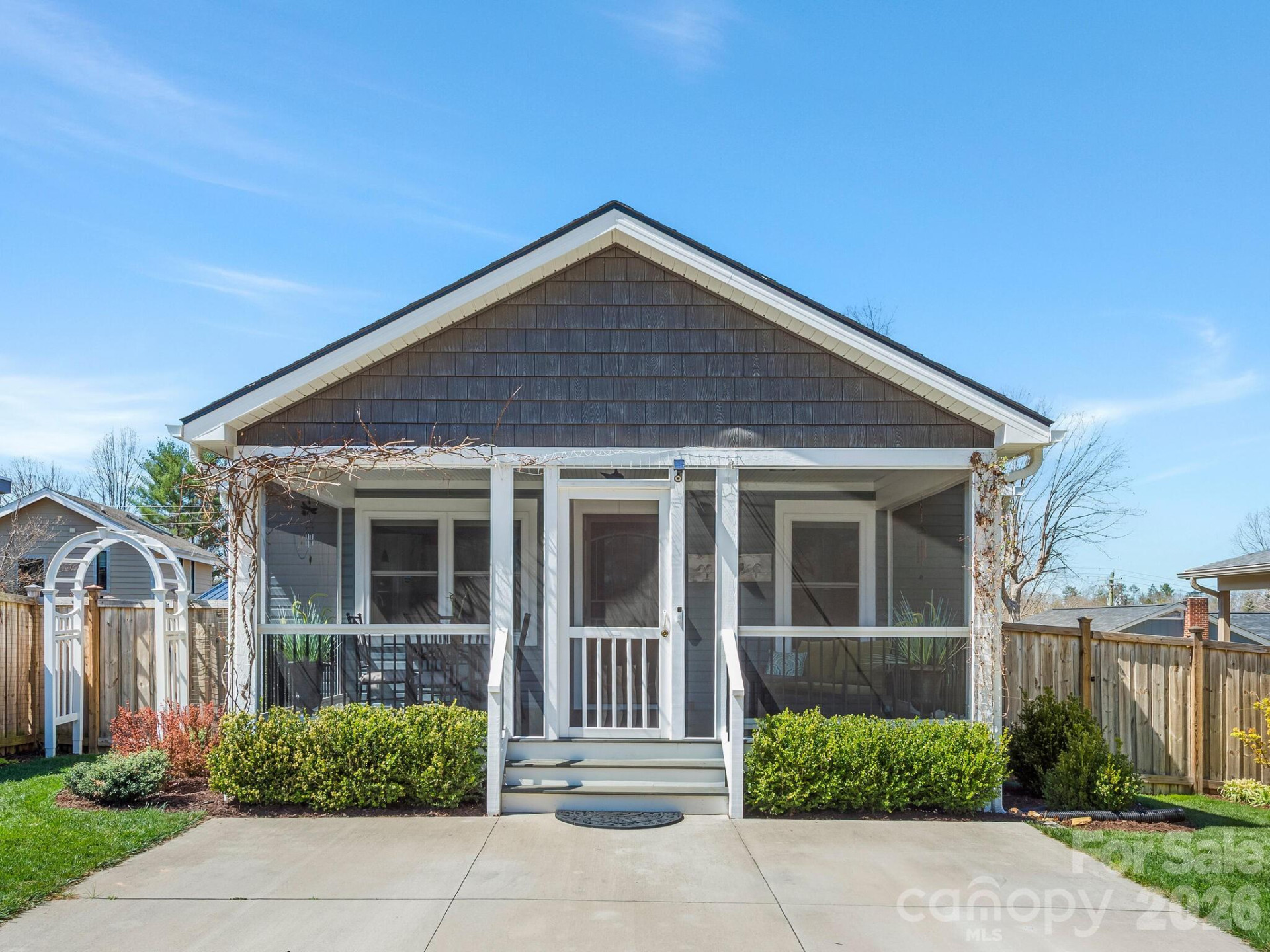 482 Booker Street - Photo 2