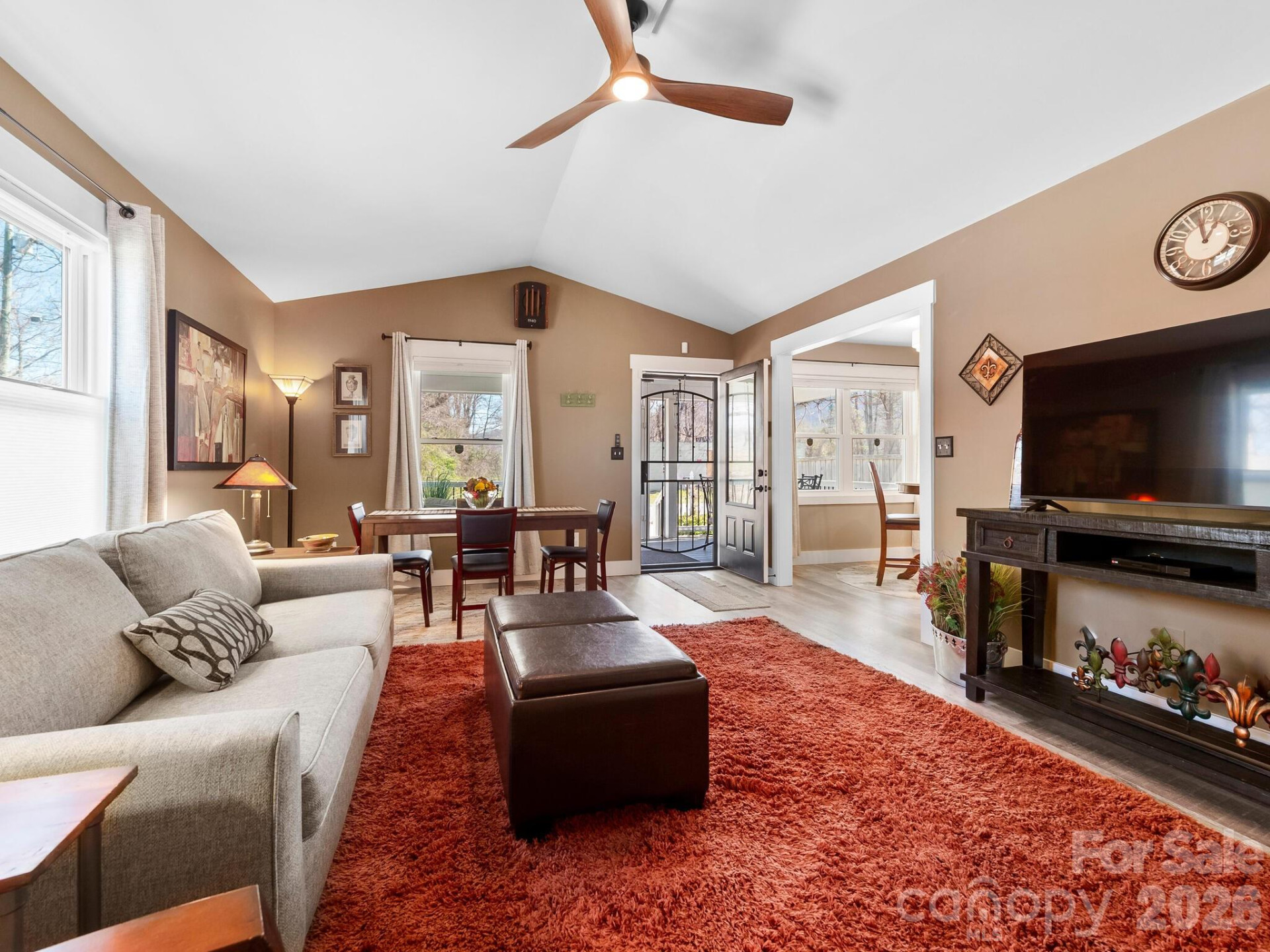 482 Booker Street - Photo 10