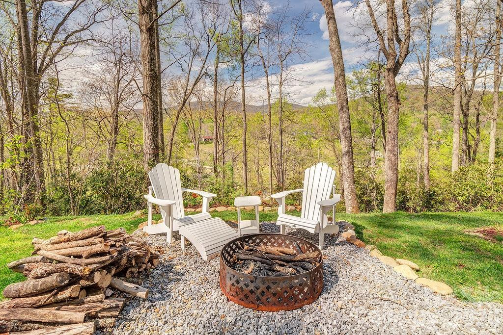 343 Garren Creek Road - Photo 2