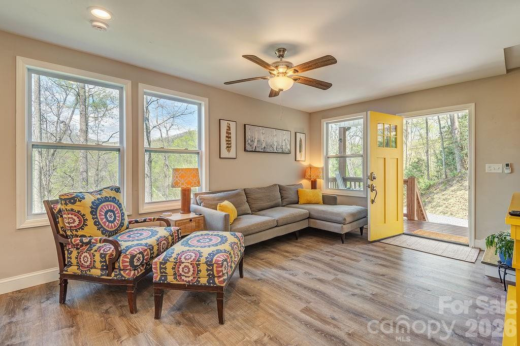 343 Garren Creek Road - Photo 4