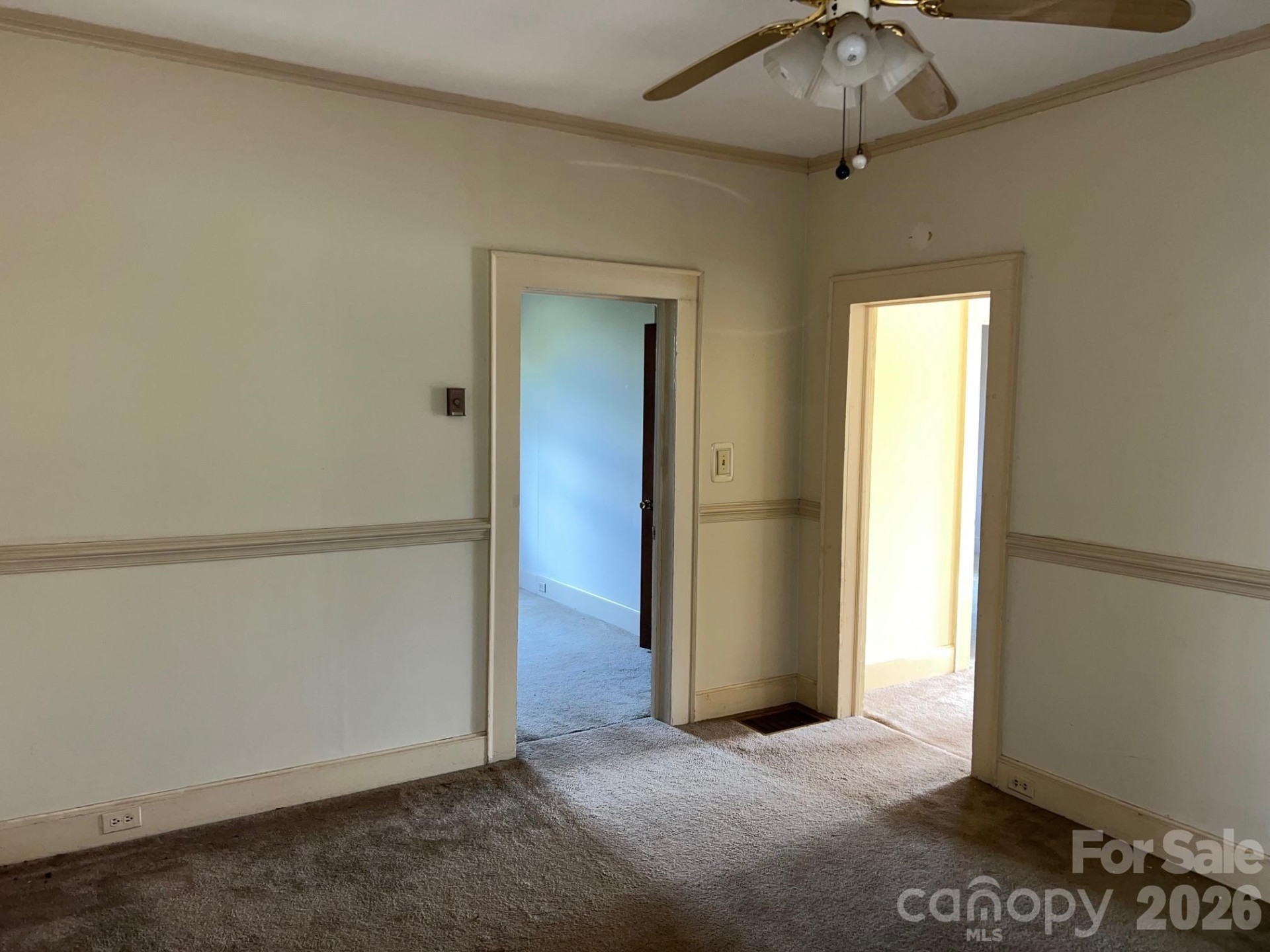 507 College Street - Photo 12