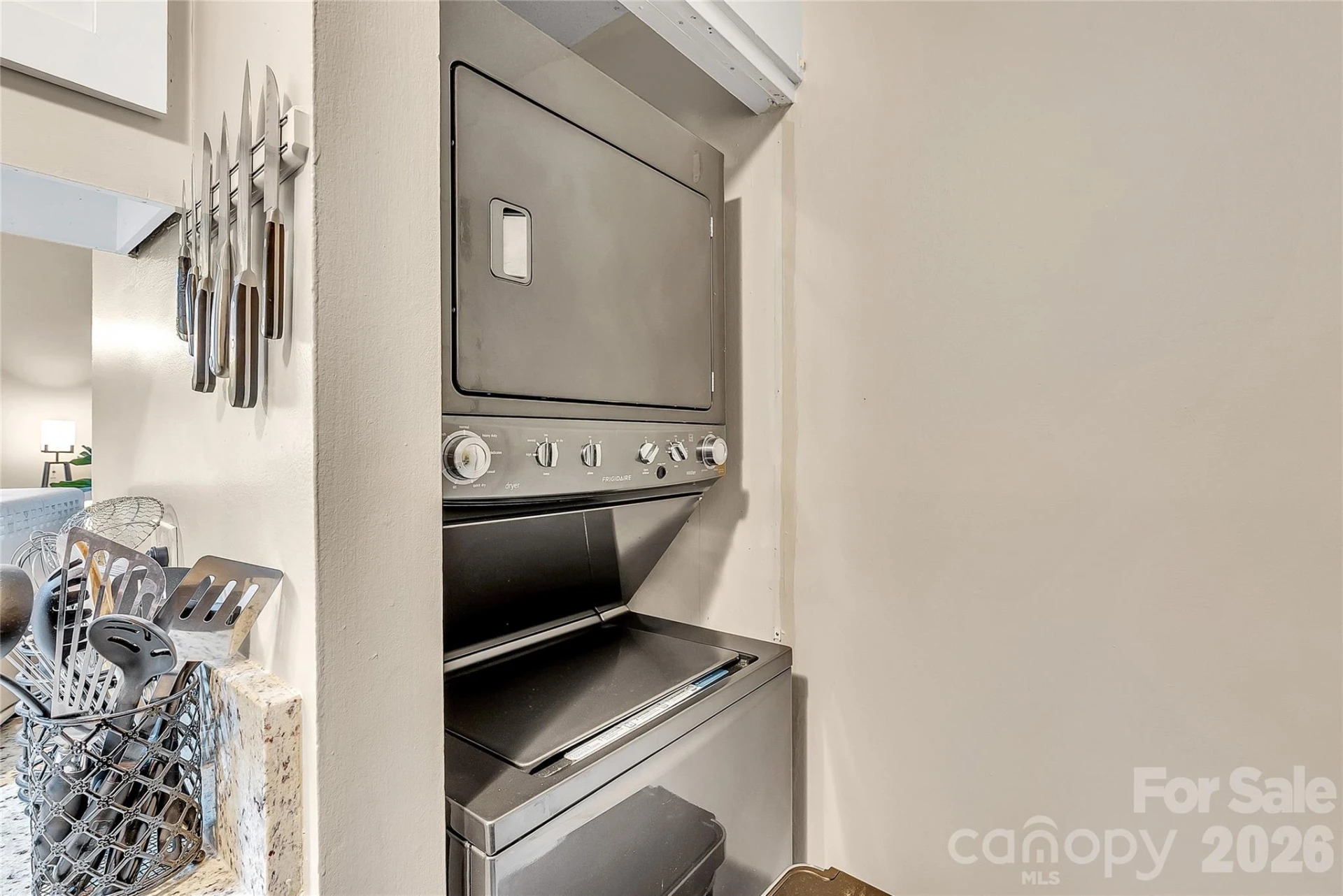 8073 Charter Oak Lane - Photo 7
