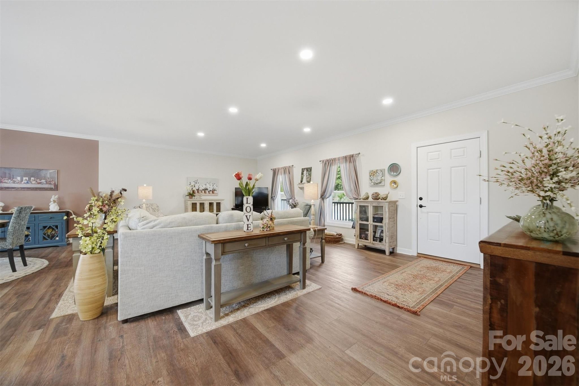 976 Amherst Road - Photo 4