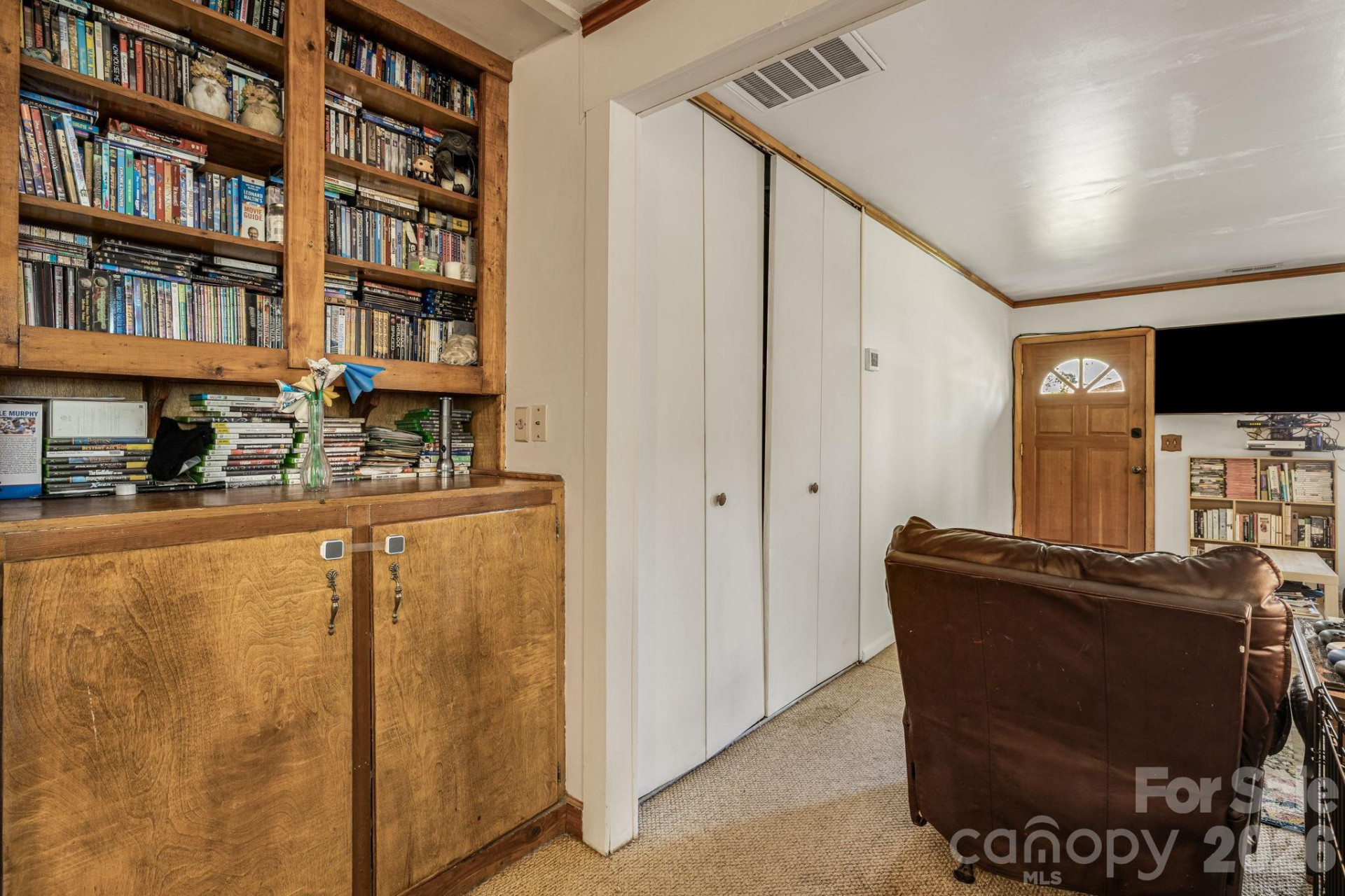 34 Tipperary Drive - Photo 8