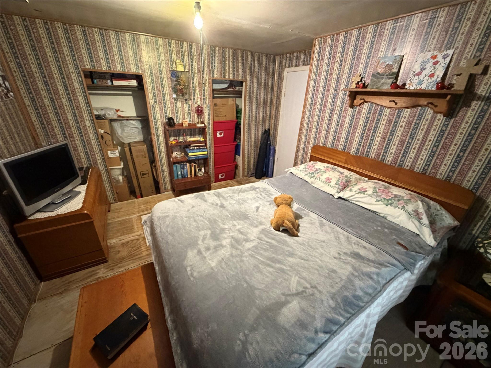 658 Upper Hanging Rock Road - Photo 17