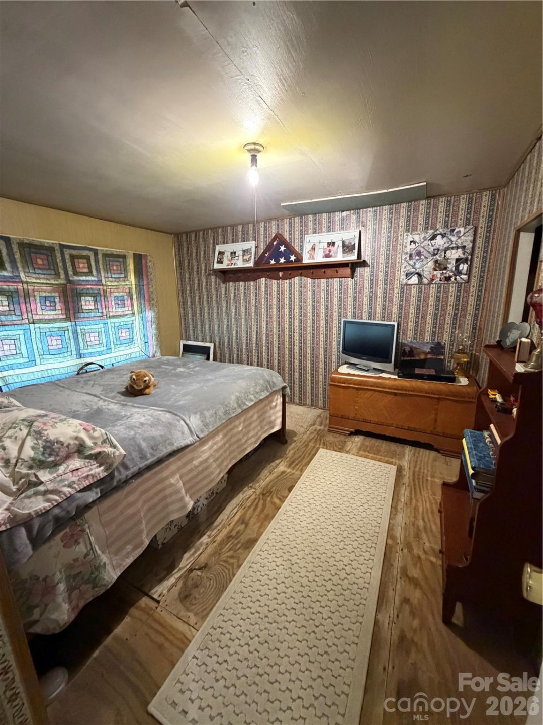 658 Upper Hanging Rock Road - Photo 18