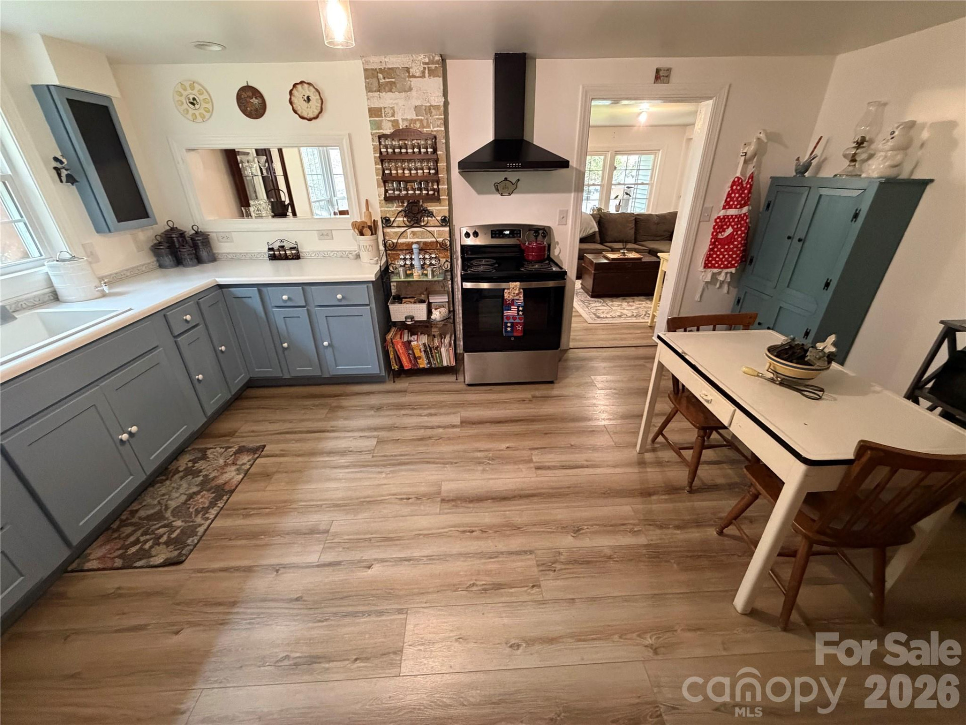 658 Upper Hanging Rock Road - Photo 8