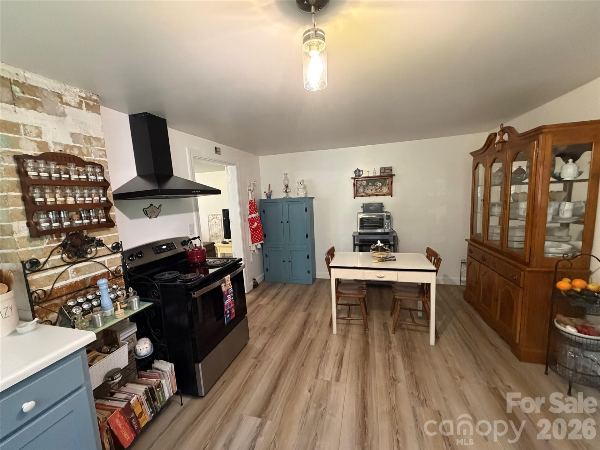 658 Upper Hanging Rock Road - Photo 10