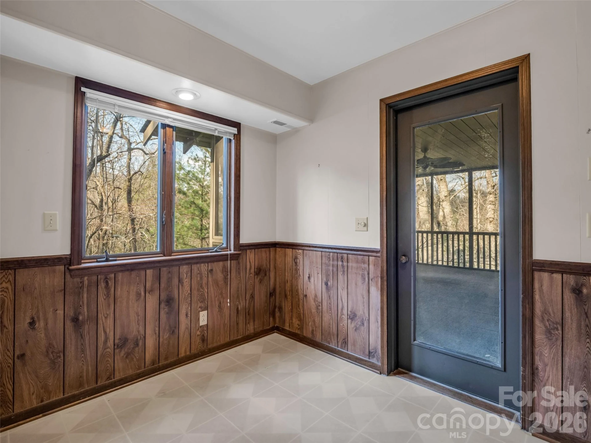 417 Ivy Road - Photo 19