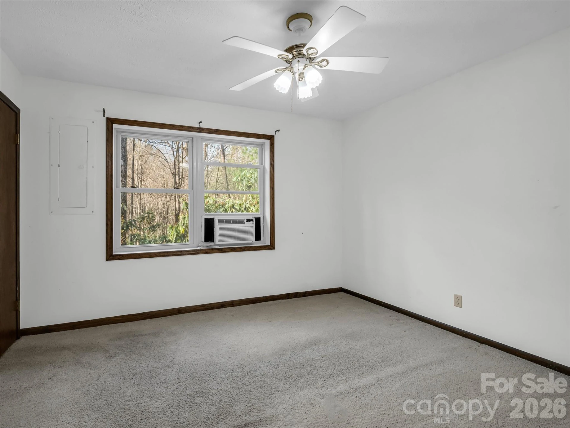 417 Ivy Road - Photo 32
