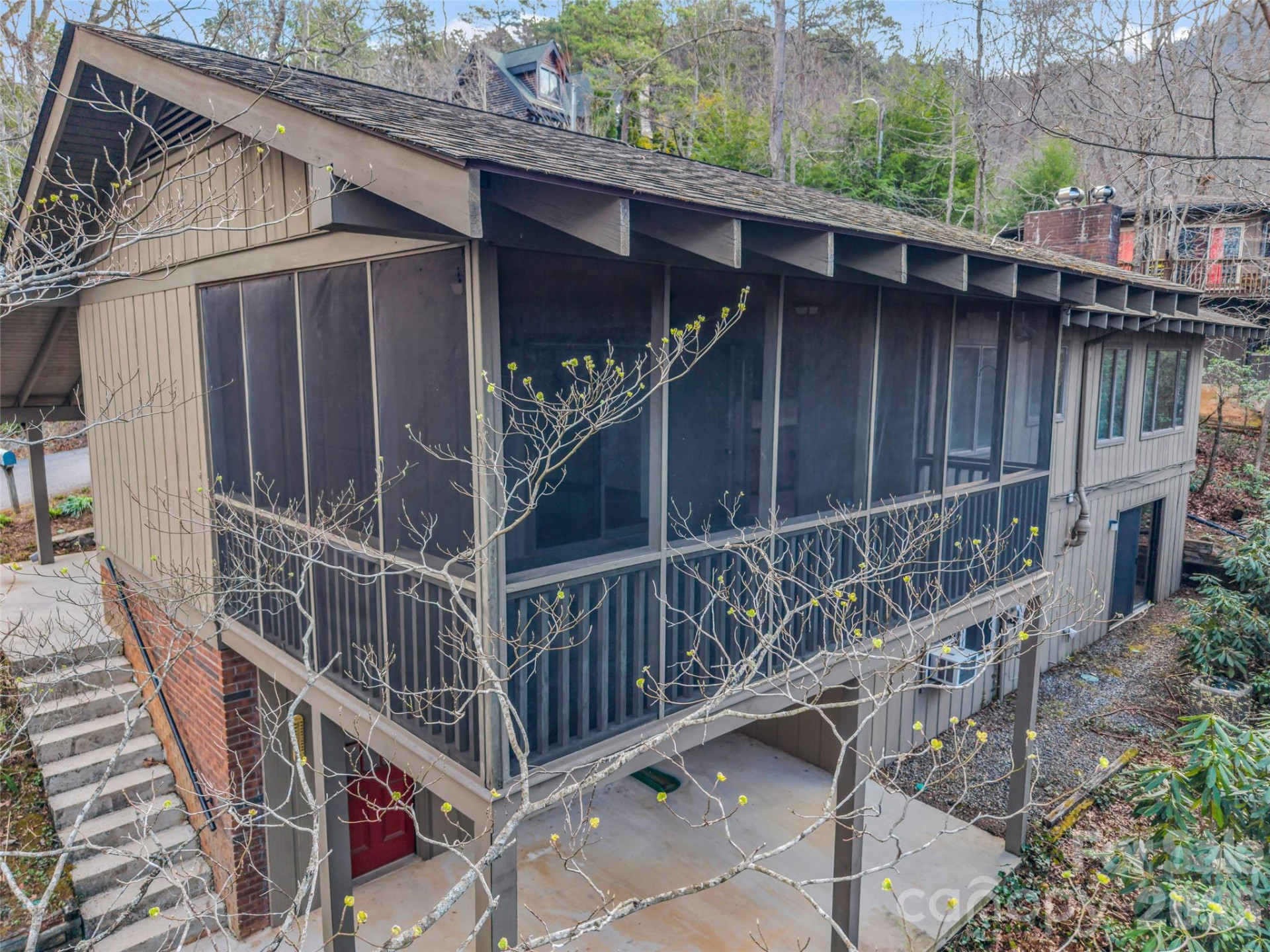 417 Ivy Road - Photo 6