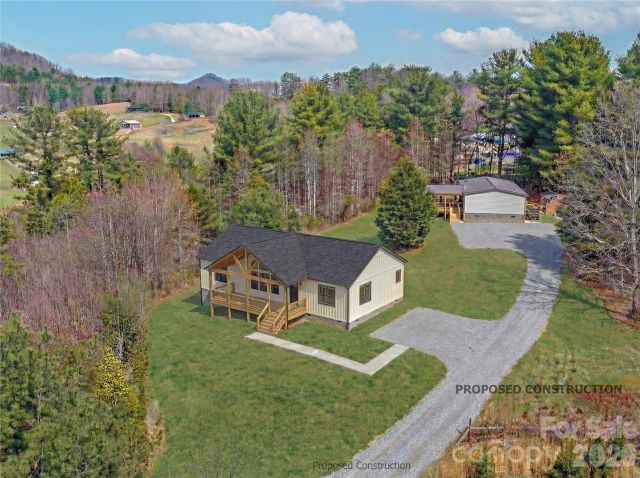 99999 Aladdin Drive, Leicester, NC, 28748