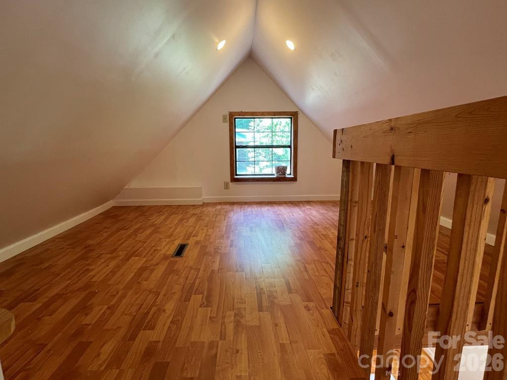 930 Copperhead Cove - Photo 14