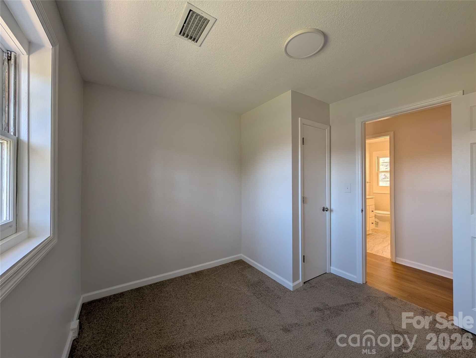 945 Summers Road - Photo 17