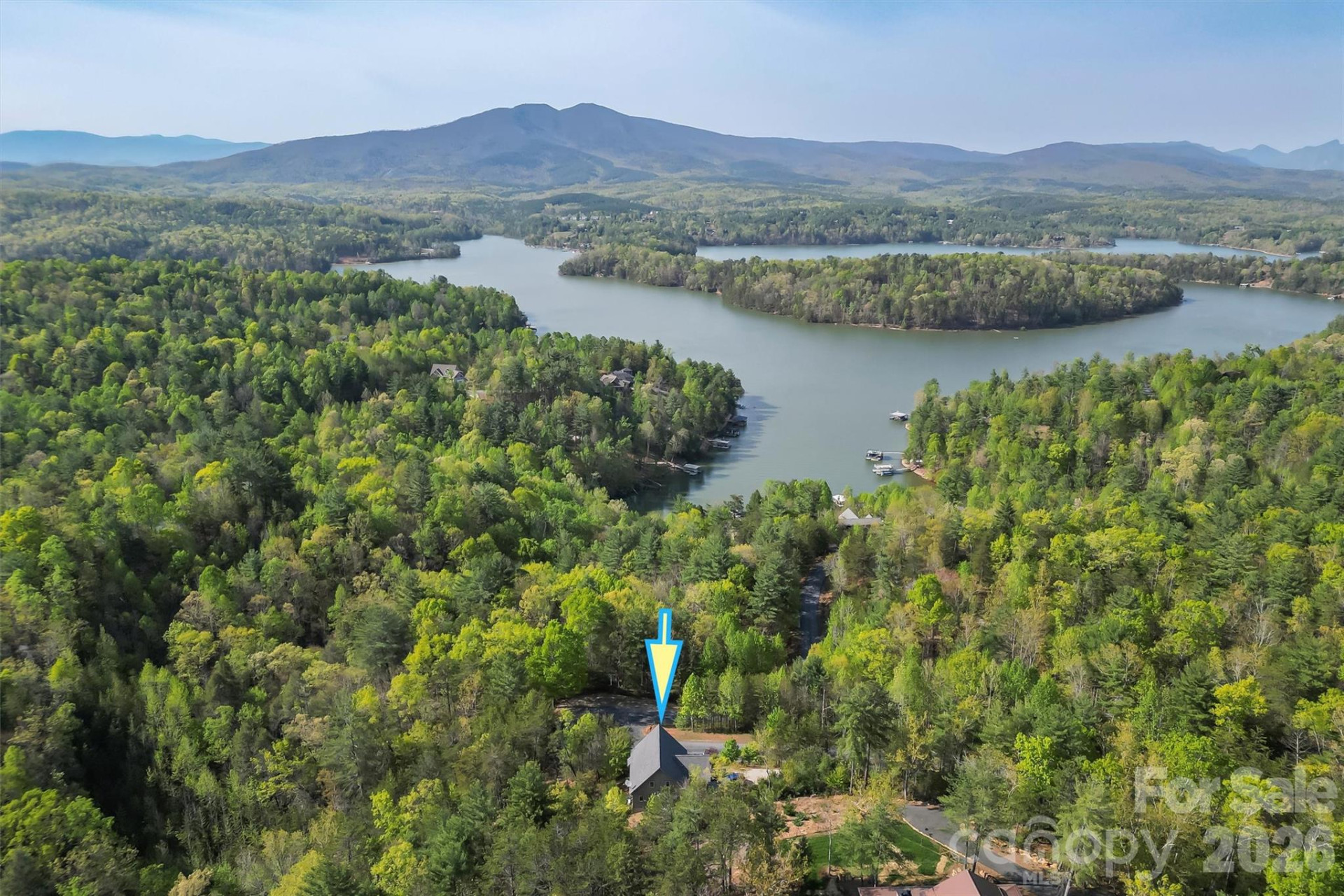 521 Waters Edge Drive - Photo 2