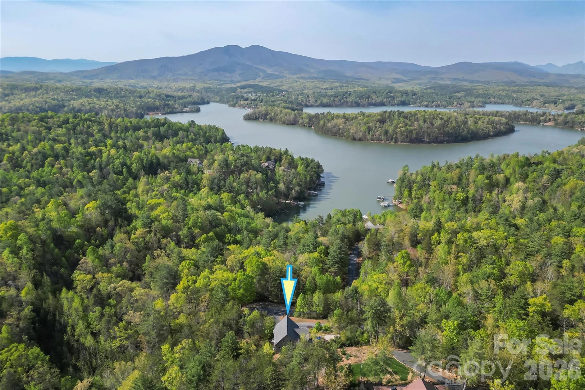 521 Waters Edge Drive - Photo 2