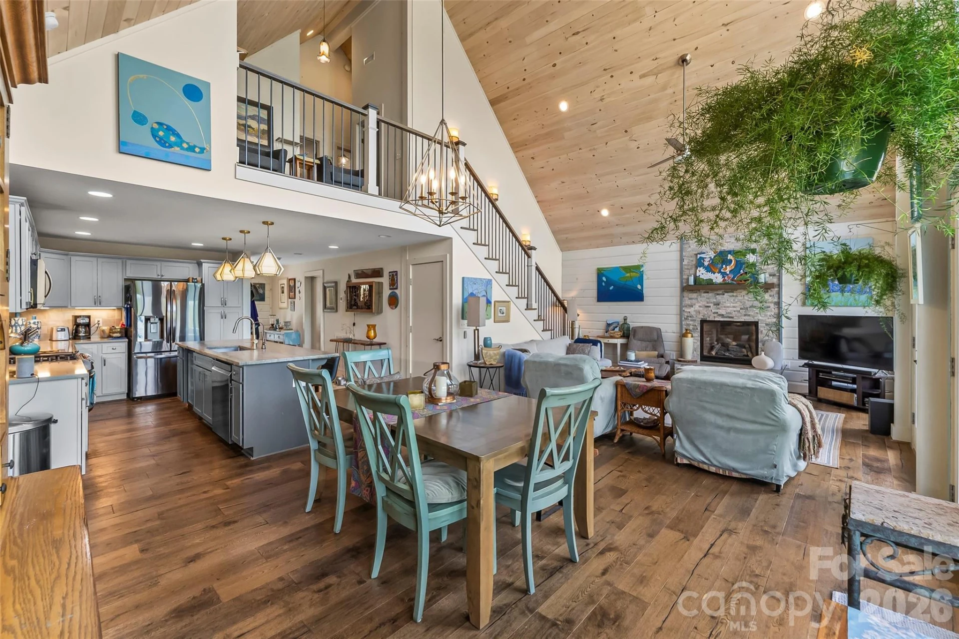521 Waters Edge Drive - Photo 14