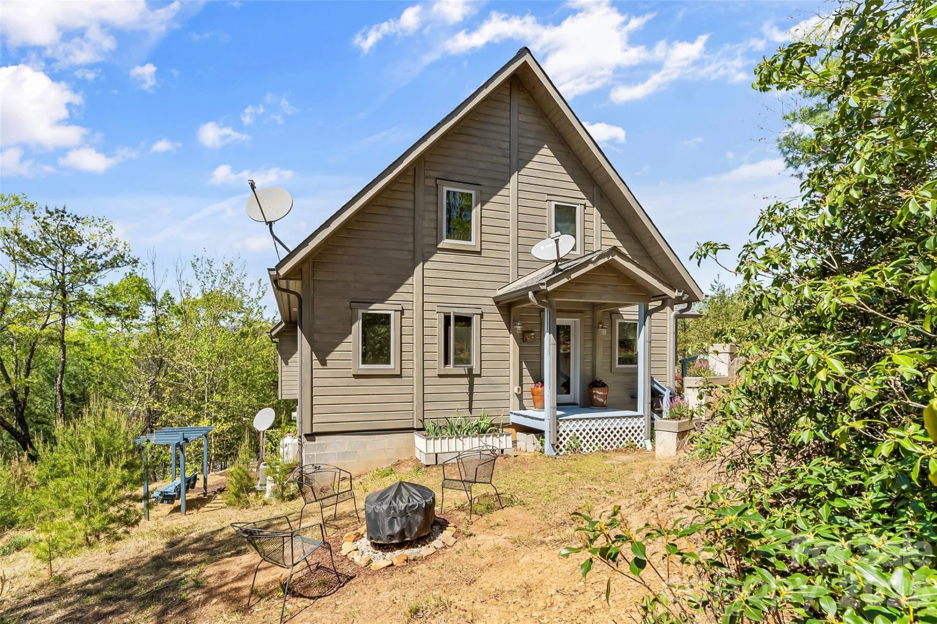 521 Waters Edge Drive - Photo 33