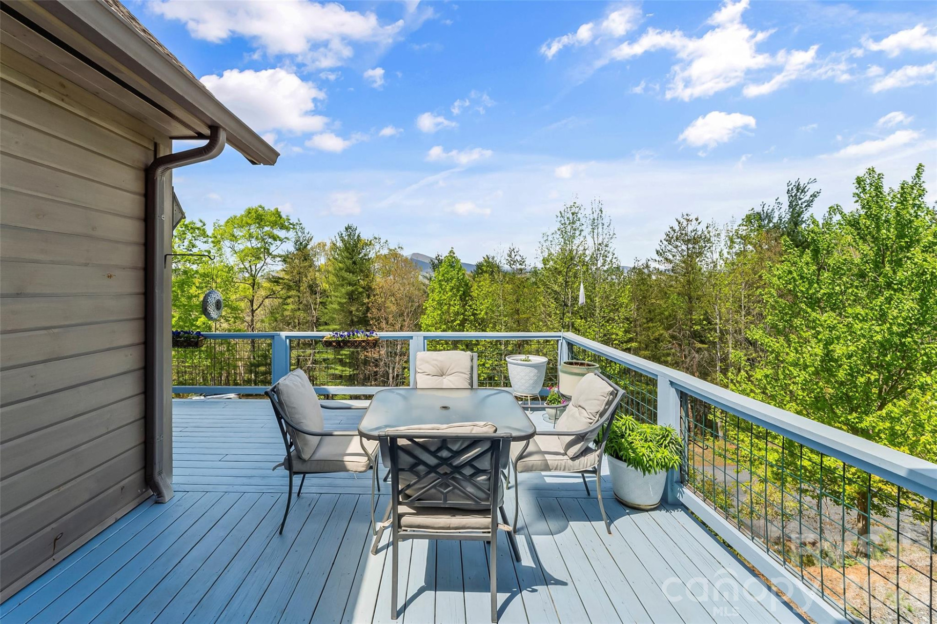 521 Waters Edge Drive - Photo 6