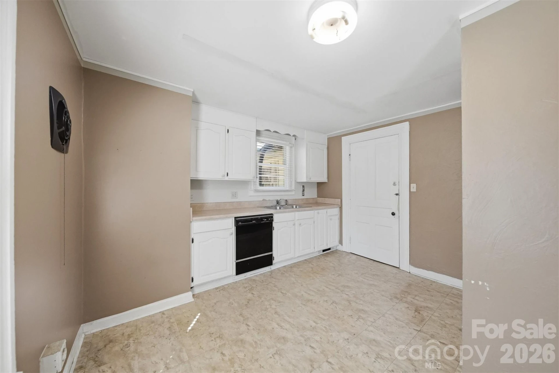 121 5th Avenue - Photo 11