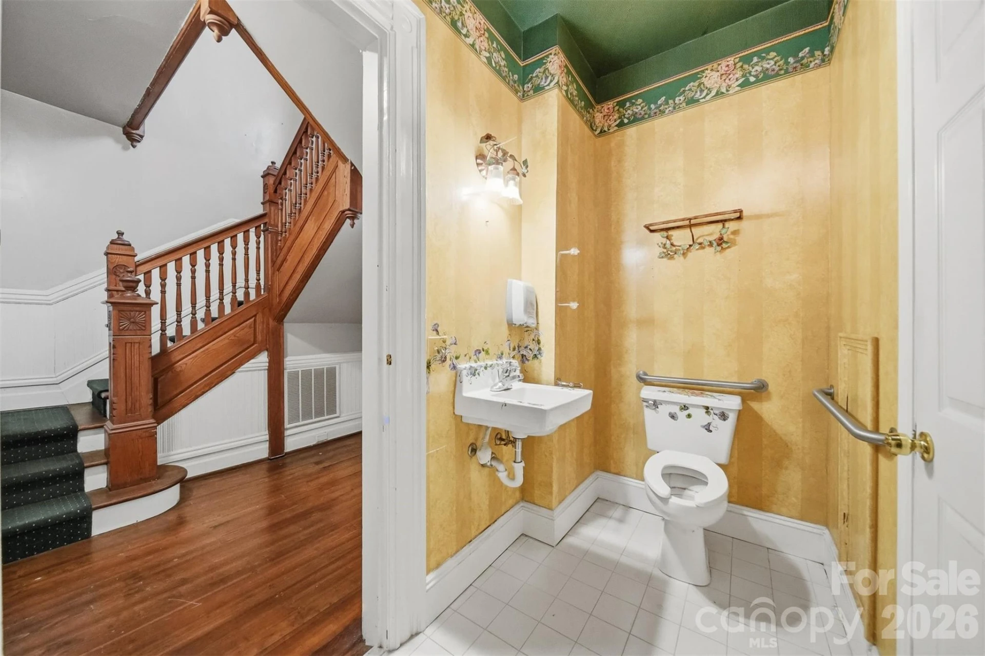121 5th Avenue - Photo 16