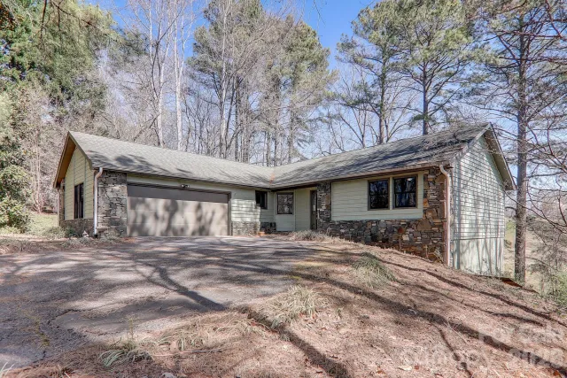 225 Sheepnose Drive