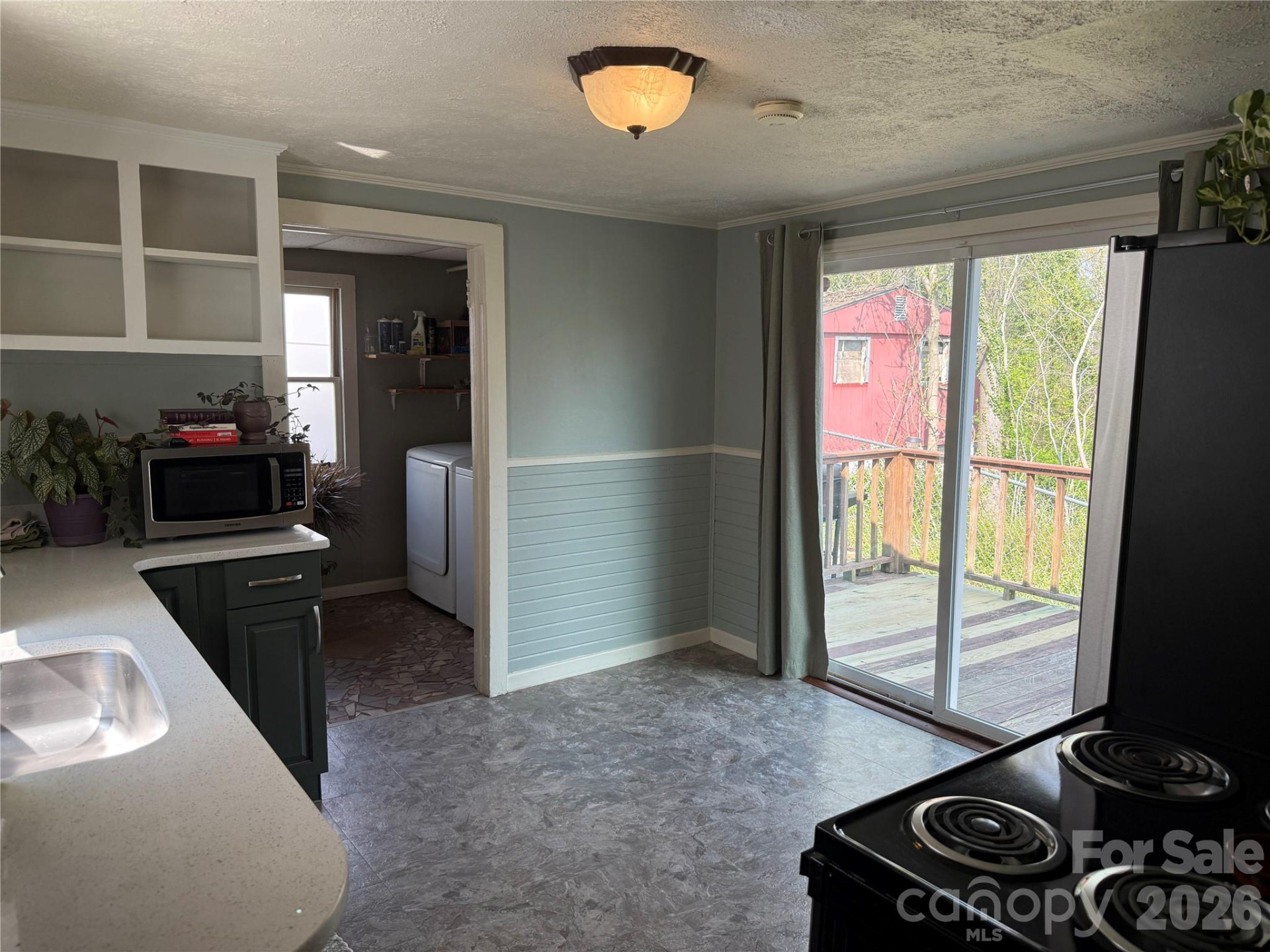 119 Seagle Street - Photo 11